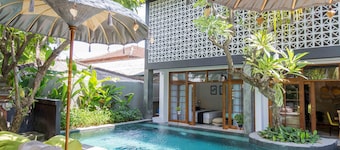 Interconnection Hostel