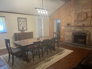 Dining - Rustic Ridge At Granite Dells (Prescott)