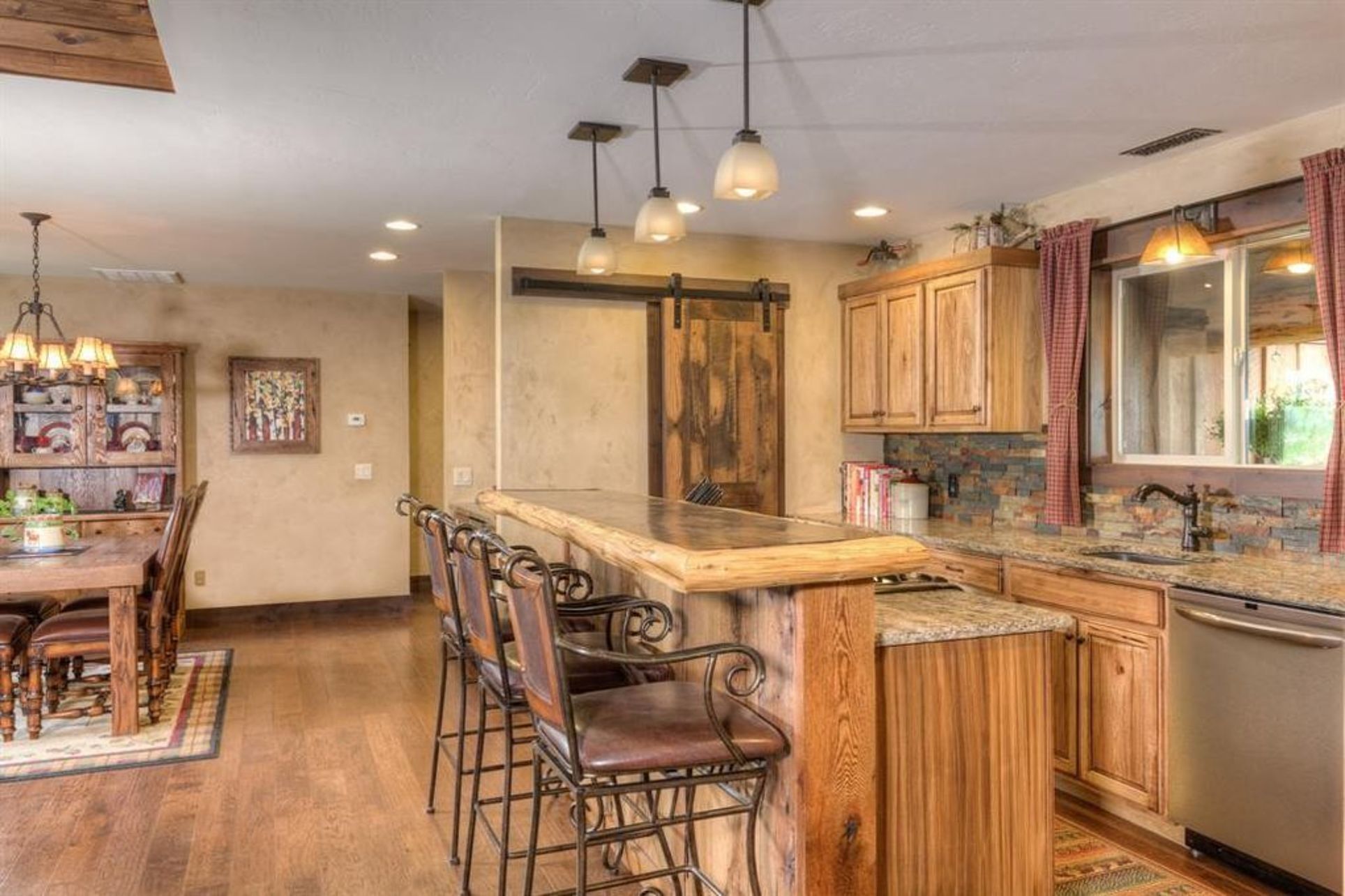 Beautiful Big Sky Home! 4 BR, 3 BA.   