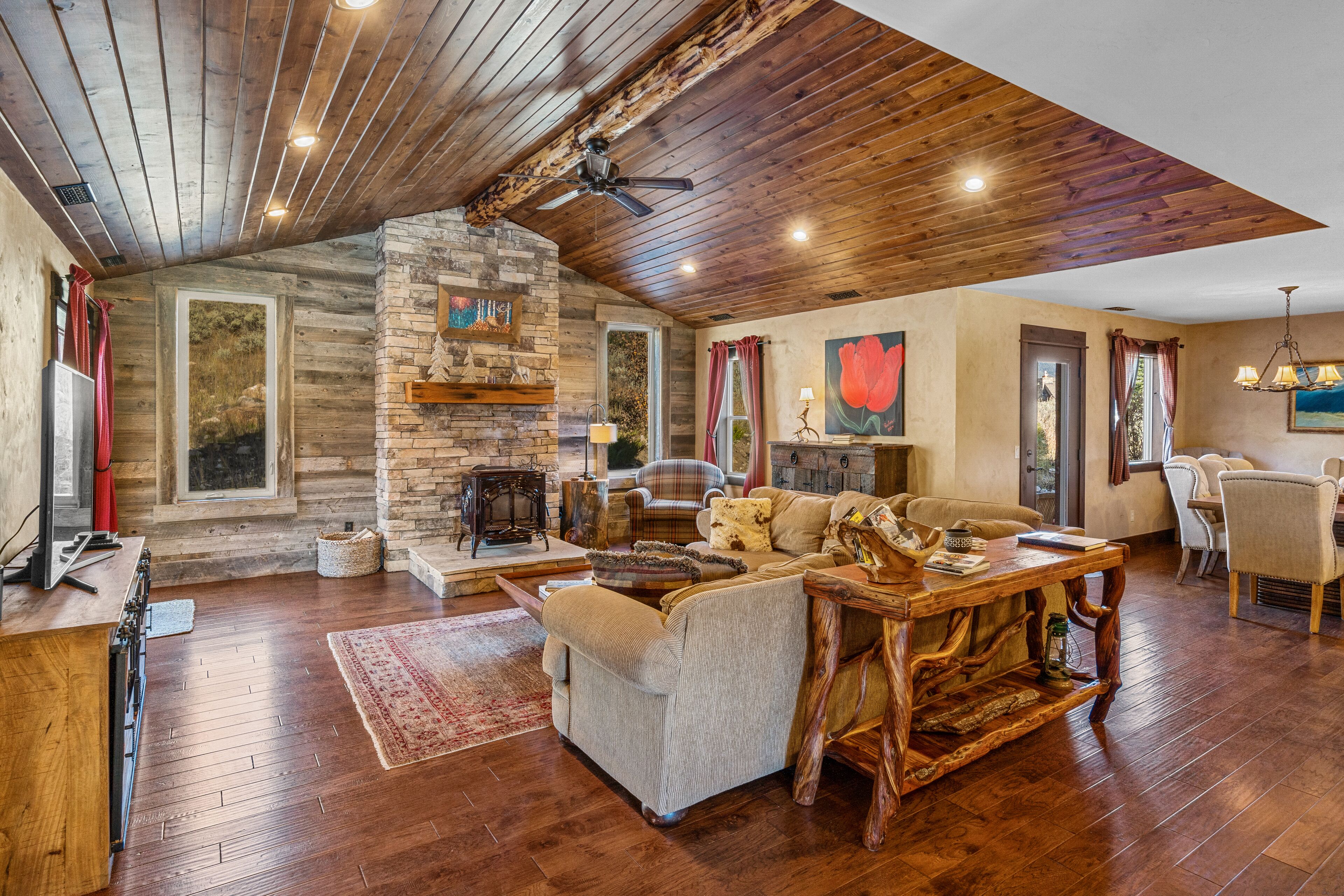 Beautiful Big Sky Home! 4 BR, 3 BA.   