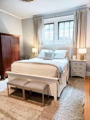 3 bedrooms, iron/ironing board, travel cot, free WiFi