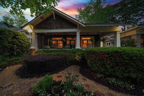 Exterior - Classic VAHi Bungalow (Atlanta)