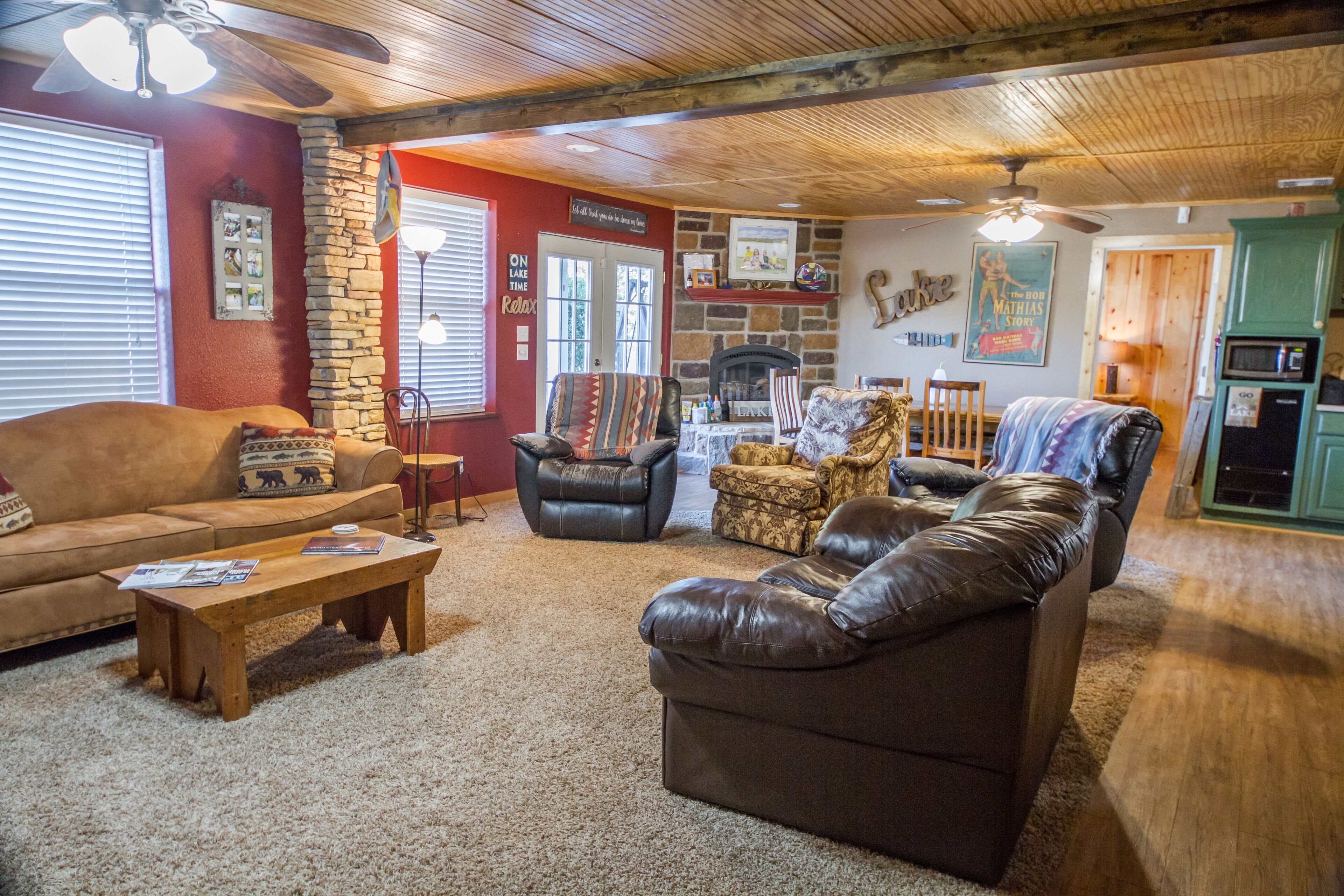 LAKE FRONT Property; Secluded & Private; Sleeps 16; Located 30 miles from OKC