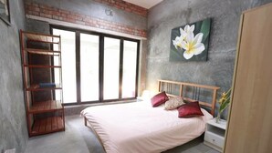 Iron/ironing board (on request), WiFi (free), bed sheets - Rouhi Villas (Langkawi)