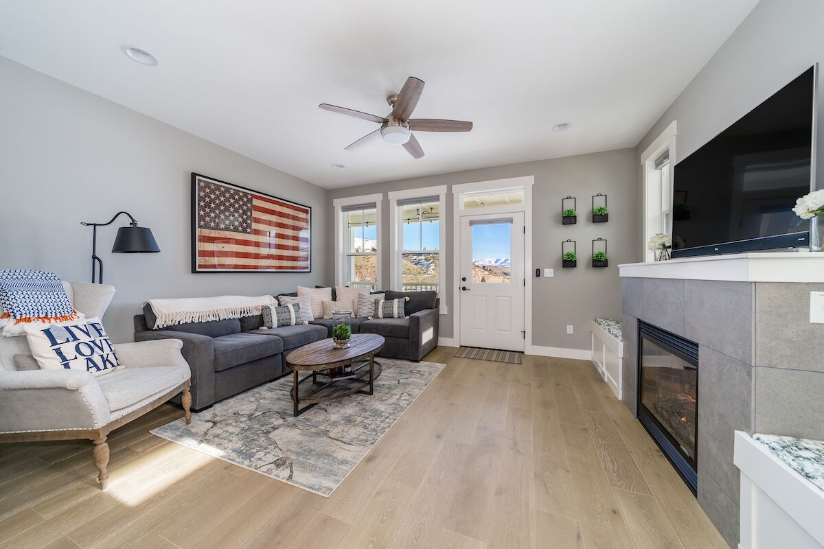 Independence at The Lookout at Lake Chelan