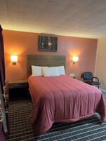 Escritorio, cortinas blackout, wifi gratis y ropa de cama 