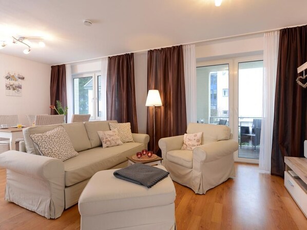 Unclassified image, 1 of 34, button