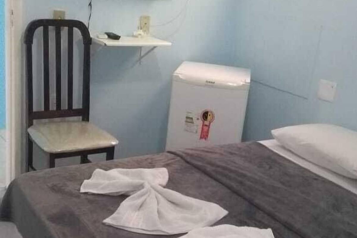 Minibar, iron/ironing board, free WiFi, bed sheets