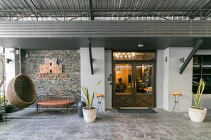 การตกแต่งภายนอก