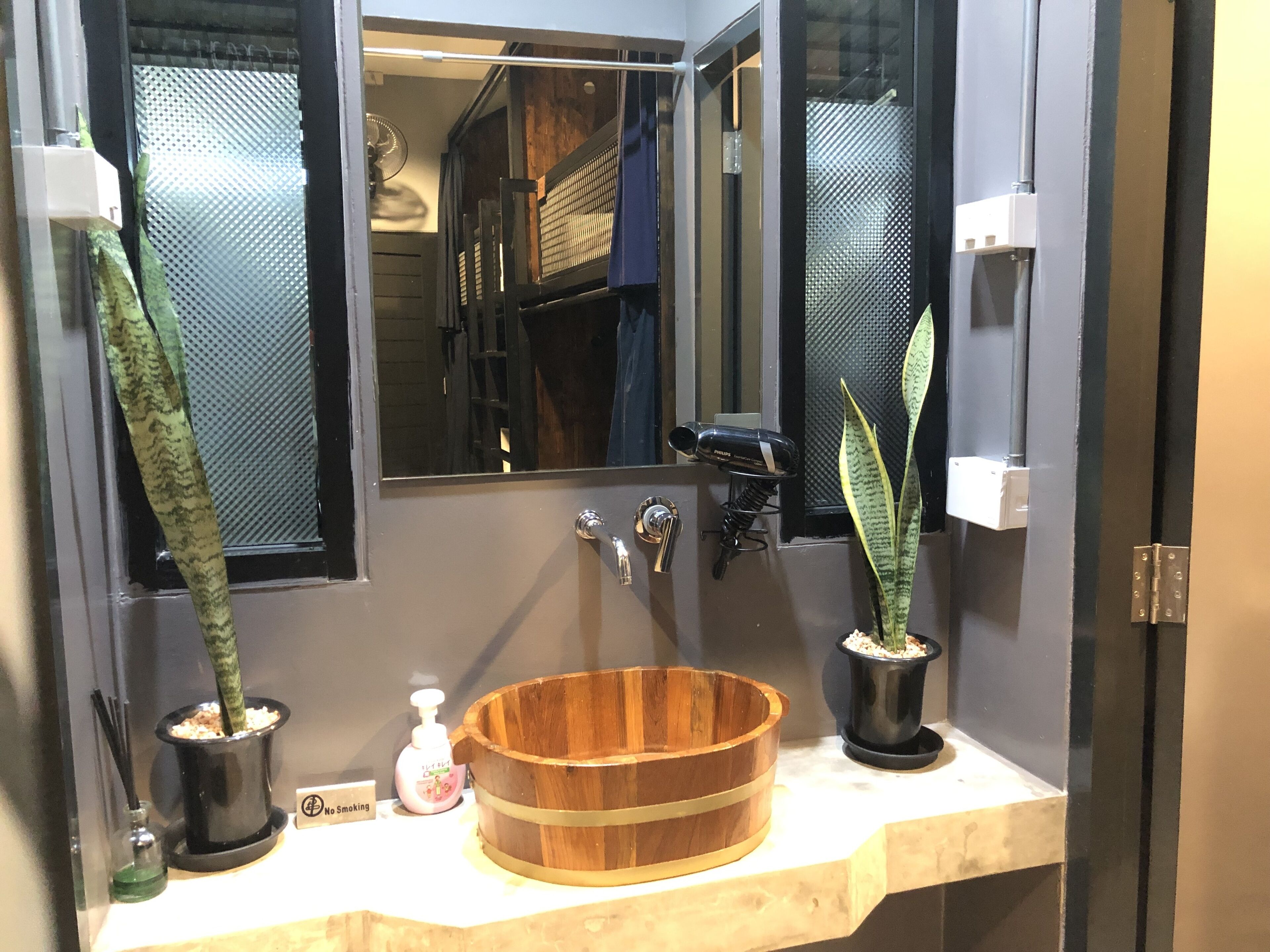 Photo - Castle Black Bangkok