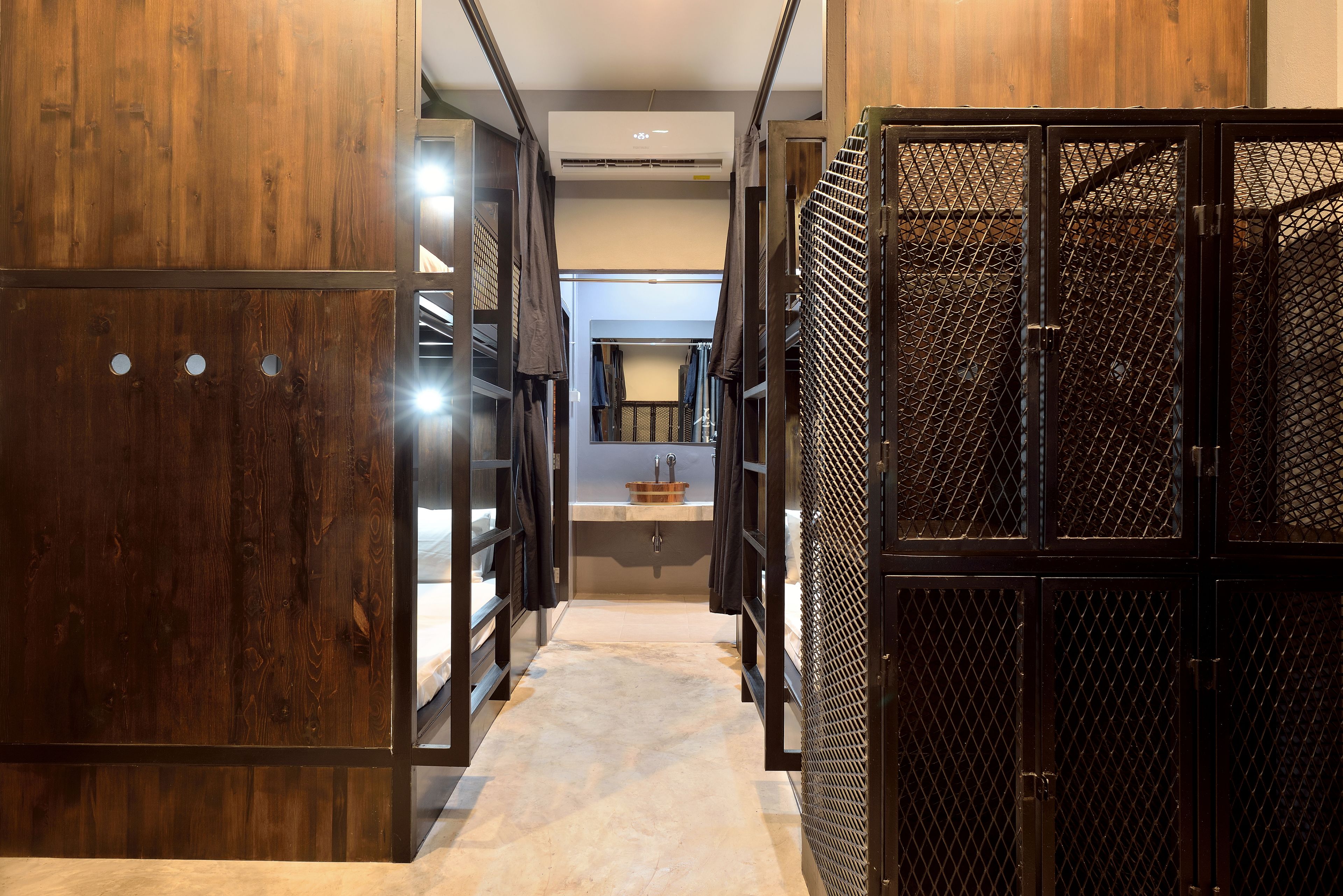 Photo - Castle Black Bangkok