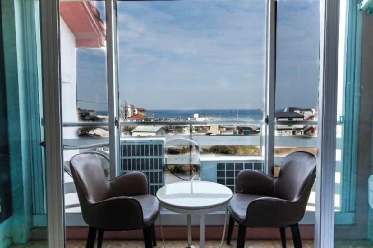 Standard Room With Ocean View