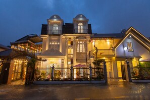 Front of property - Green Meadow Central Đà Lạt - O'TEL (Da Lat)