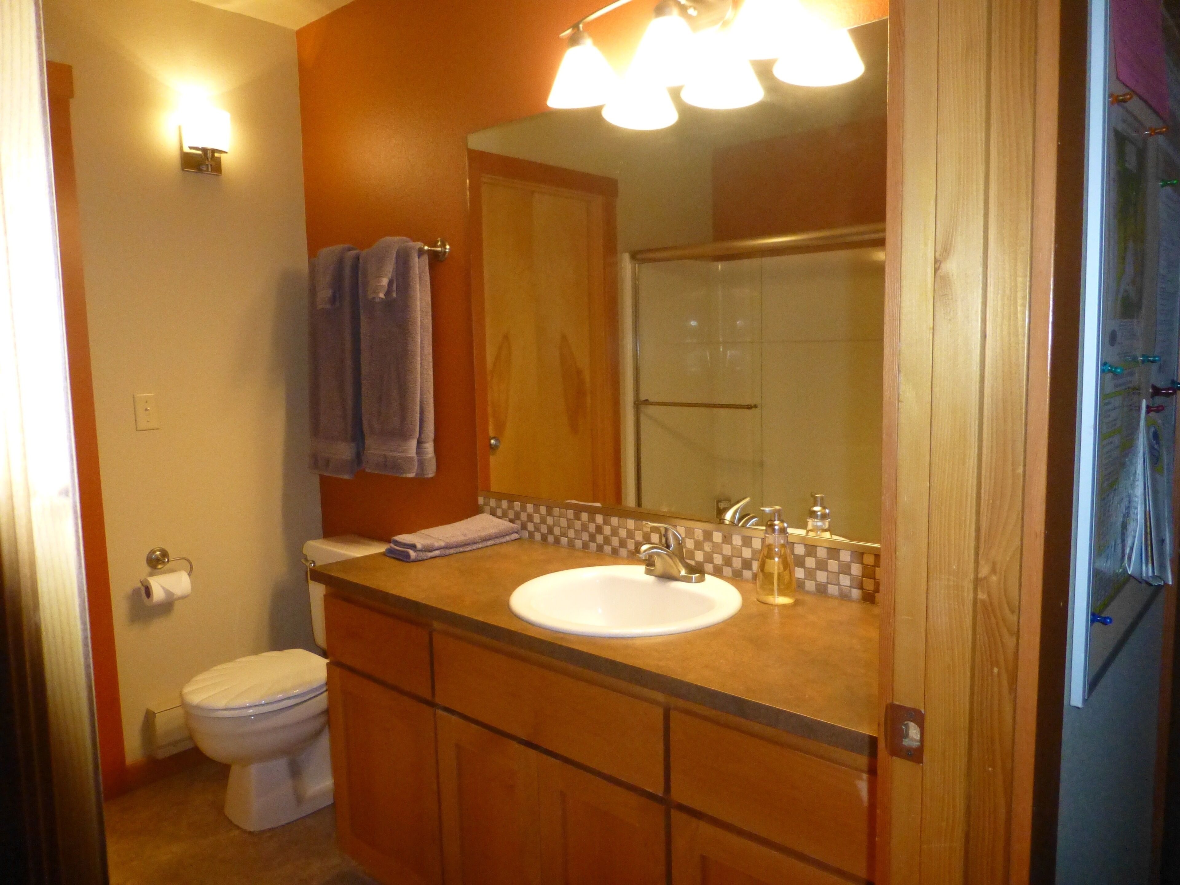 BOOK NOW! OCT & NOV DATES AVAILABLE, Perfect for "TWO"; 1/2 Block from Beach 