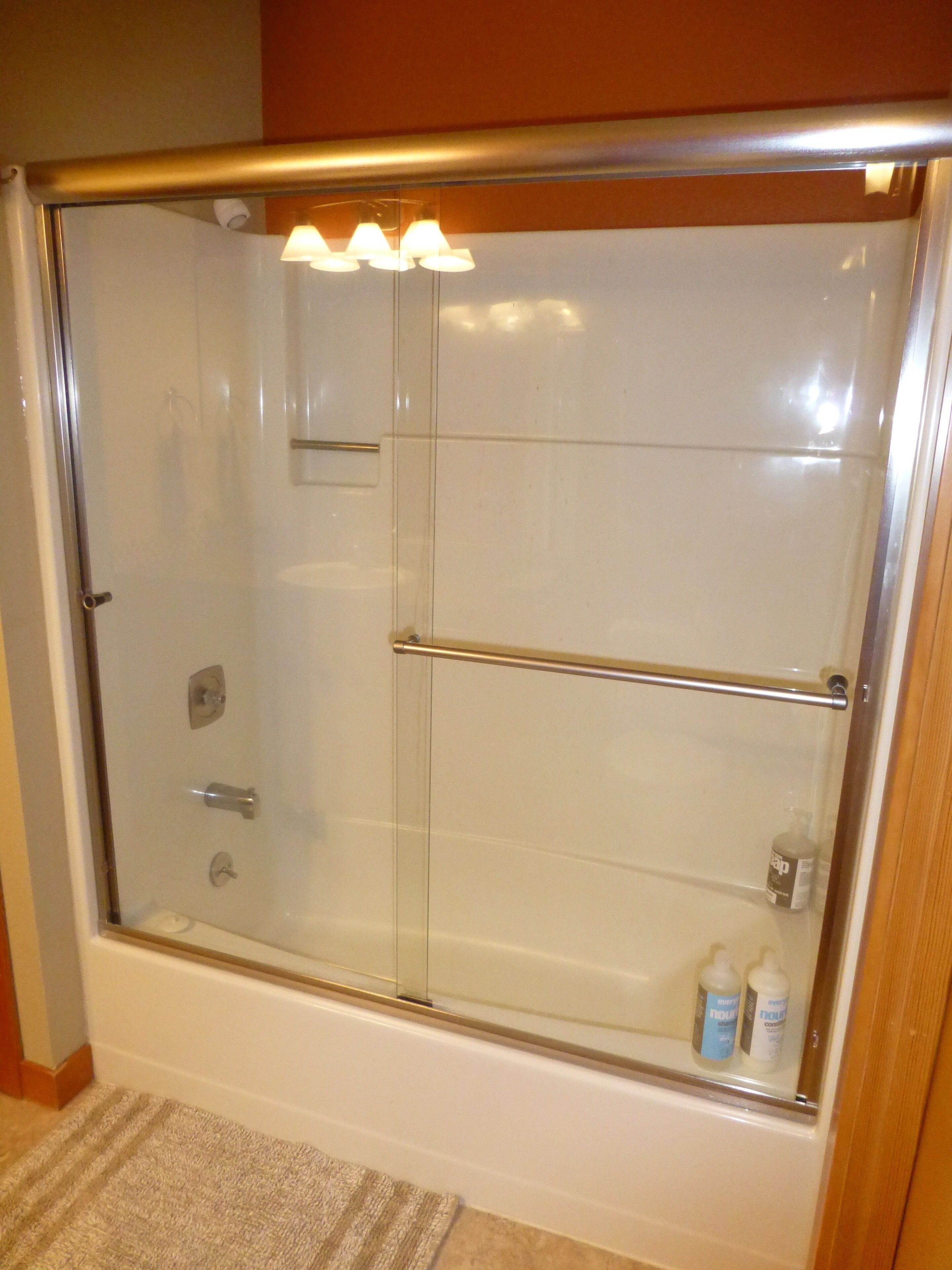 BOOK NOW! OCT & NOV DATES AVAILABLE, Perfect for "TWO"; 1/2 Block from Beach 