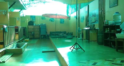 Shanti Hostel