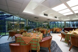 Restaurant - Seagull Hotels Ltd. (Cox's Bazar)