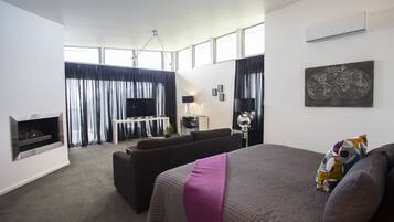 5 makuuhuonetta, silitysrauta/-lauta, ilmainen Wi-Fi, vuodevaatteet