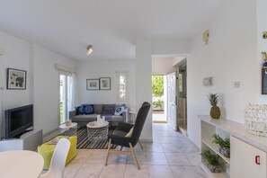 Villa | Oppholdsrom | Flatskjerm-TV