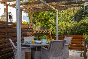 Terrace/patio - Protaras Villa Juliet (Paralimni)