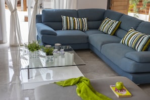 Living area - Protaras Villa Juliet (Paralimni)