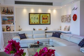 วิลล่า | บริเวณนั่งเล่น | ทีวีจอแบน