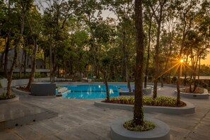 Indoor pool, outdoor pool