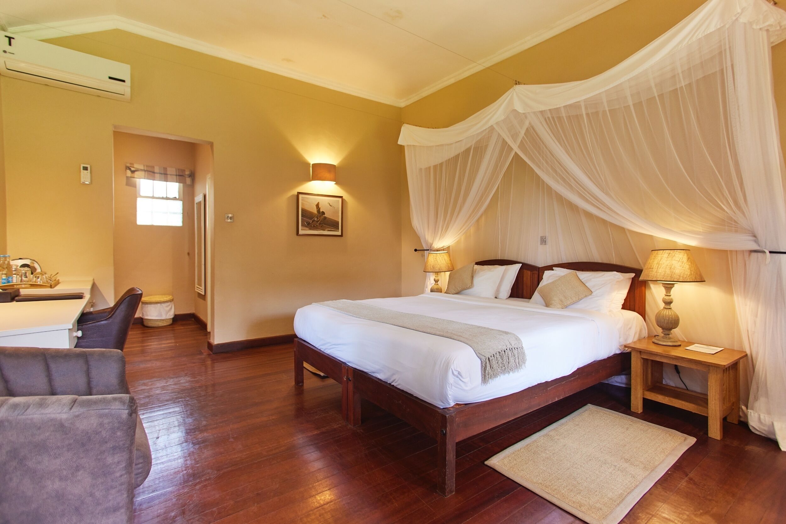 standard room (crew wing) | egyptian cotton sheets, premium bedding, in-room safe, desk