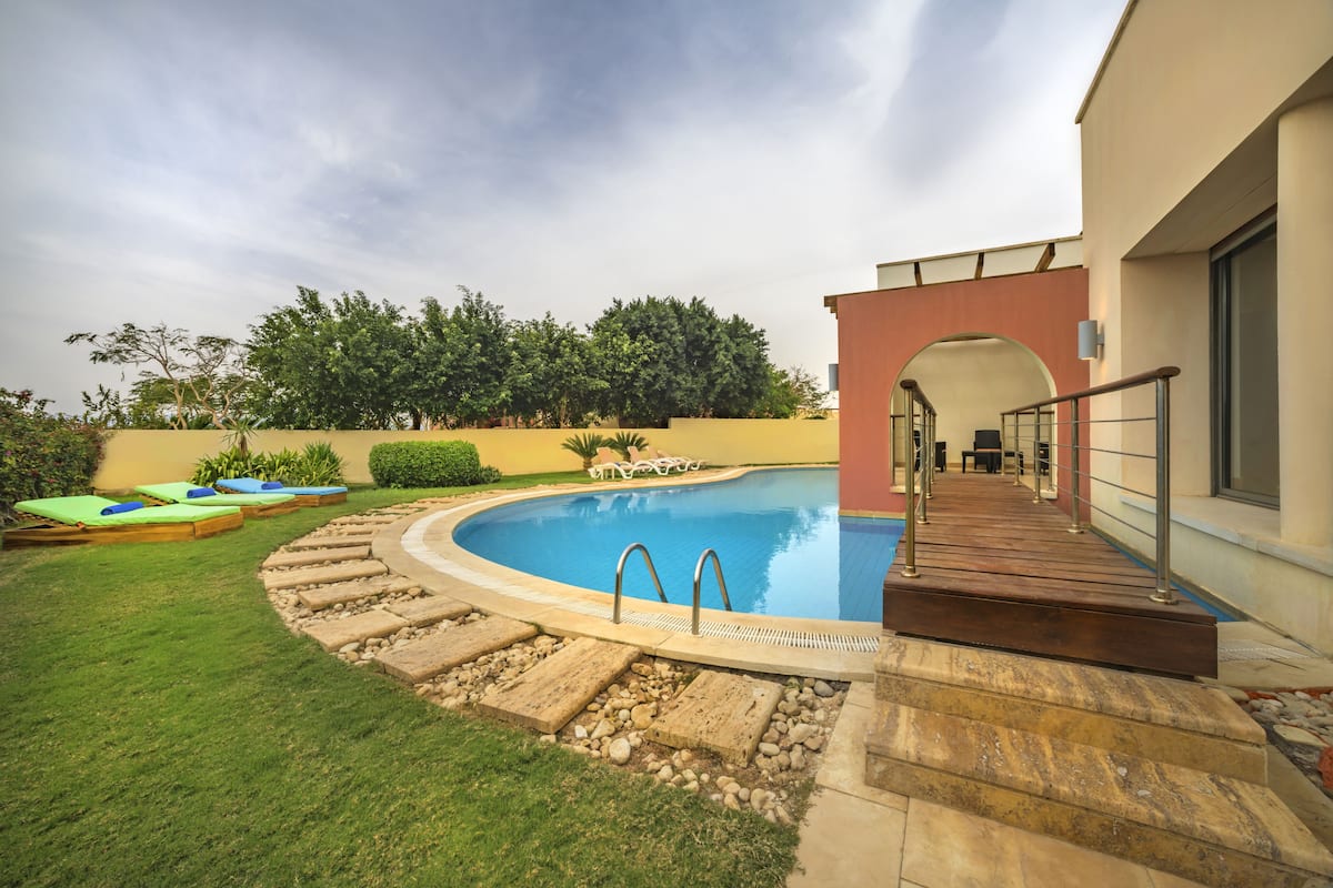 Three Bedroom Villa with Private Pool | Alberca privada