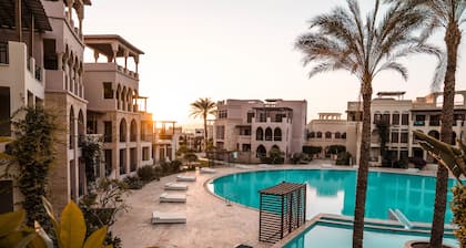 Tala Bay Residence - Families Only