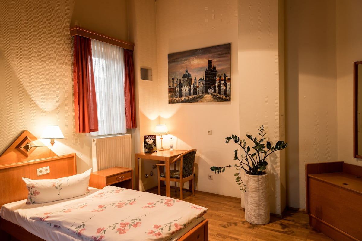 blackout curtains, rollaway beds, free wifi, bed sheets