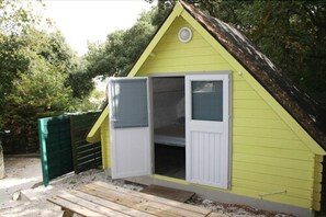 Cabane | Décoration personnalisée, ameublement personnalisé, lits bébé (gratuits)