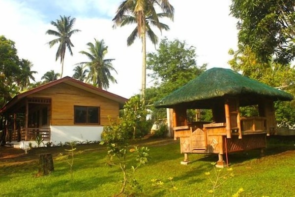 CARASUCHI BUNGALOWS