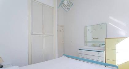 M025 - Marcelli, three-room apartment with terrace 200 meters from the sea