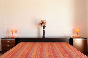 2 soverom, reiseseng for barn og sengetøy