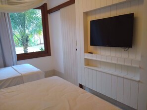 4 quartos, cofres nos quartos, ferros/tábuas de passar roupa, Wi-Fi