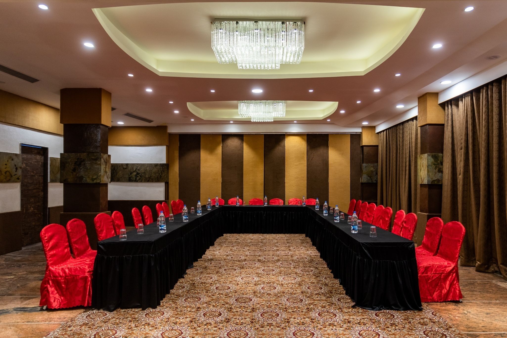 Meeting facility