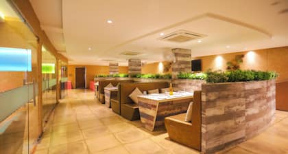 Hotel Sonash by Golden Treat