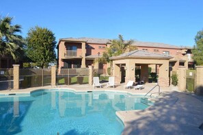 Pool - 365 Sunshine of Yuma (3 bedrooms & 2.5 bath) (Yuma)