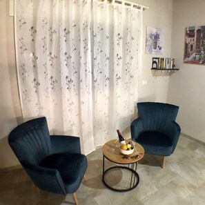 Comfort Double Room, 1 Queen Bed, Non Smoking, Valley View