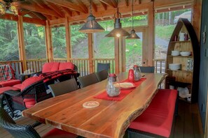 Outdoor dining