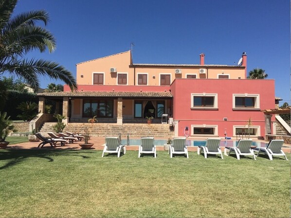 Outdoor pool - Luxurious villa Maremonti (Canicattini Bagni)