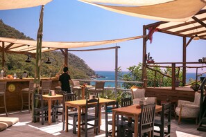 Bar (on property) - The Fabric Lounge (Fethiye)