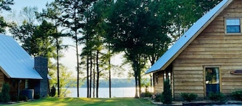 Cabins At Midway, The Looper