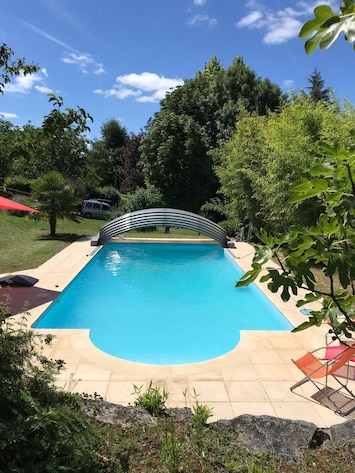 Piscine privée au sel de 10mx5m