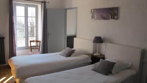 Quadruple Room, Private Bathroom