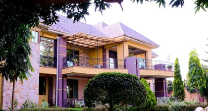 Ropani Hotel Kitende