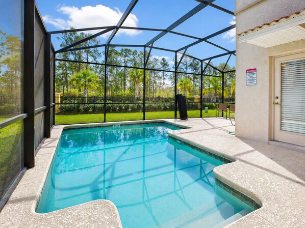 Pool - 5BR Disney Pool Home | 3 King Bedrooms | Private Pool, Spa & BBQ | Sleeps 13 (Kissimmee)