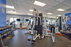 Fitness facility - 5BR Disney Pool Home | 3 King Bedrooms | Private Pool, Spa & BBQ | Sleeps 13 (Kissimmee)