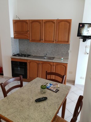 Private kitchen - Casa-Albergo Tiroasegno (Lama dei Peligni)